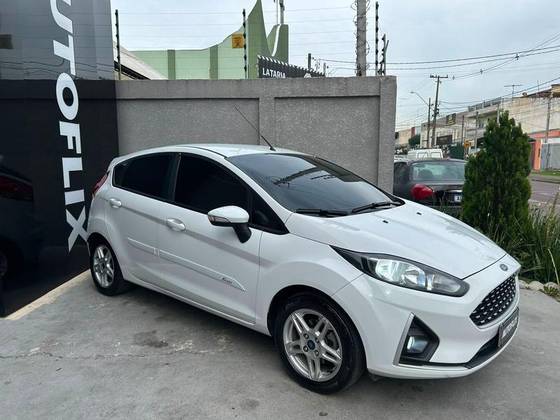 FORD FIESTA 1.6 TI-VCT FLEX SEL MANUAL FORD FIESTA 1.6 TI-VCT FLEX SEL MANUAL